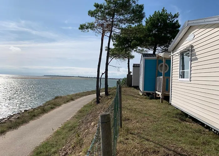 Camping Les Violettes